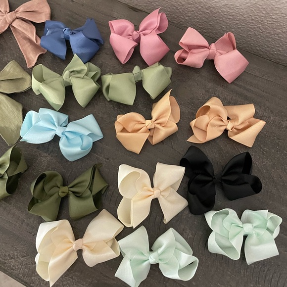 Assorted Color Bow Set for Kids - Picture 3 of 6